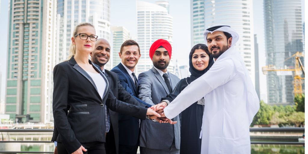 dubai added nearly ninety thousand residents in q1 2025 averaging one thousand new arrivals daily surpassing 2024 growth rates