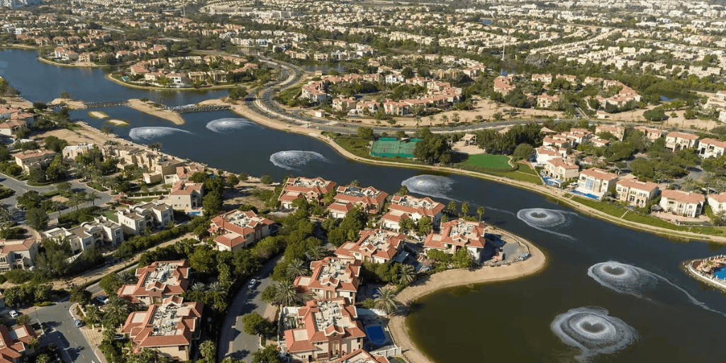 Jumeirah Islands luxury villas in Dubai