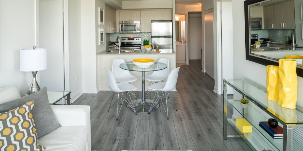 Short Term Rentals in Dubai: The Investor's Strategy Guide — Mitchell's Realty