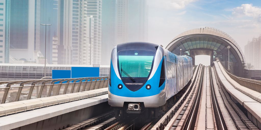 dubai real estate grows with better transport and sustainable urban planning attracting global investors