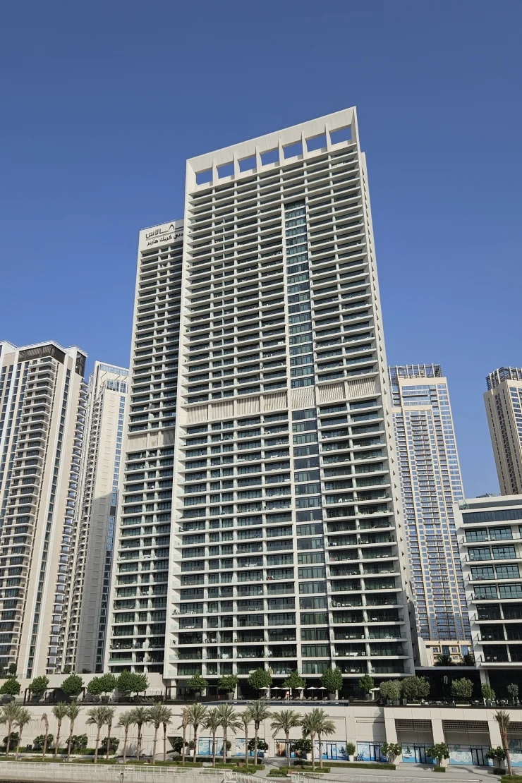 DISTRESS DEAL: 1-BR IN PALACE RESIDENCES