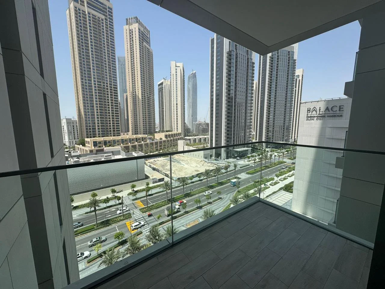 DISTRESS DEAL: 1-BR IN PALACE RESIDENCES