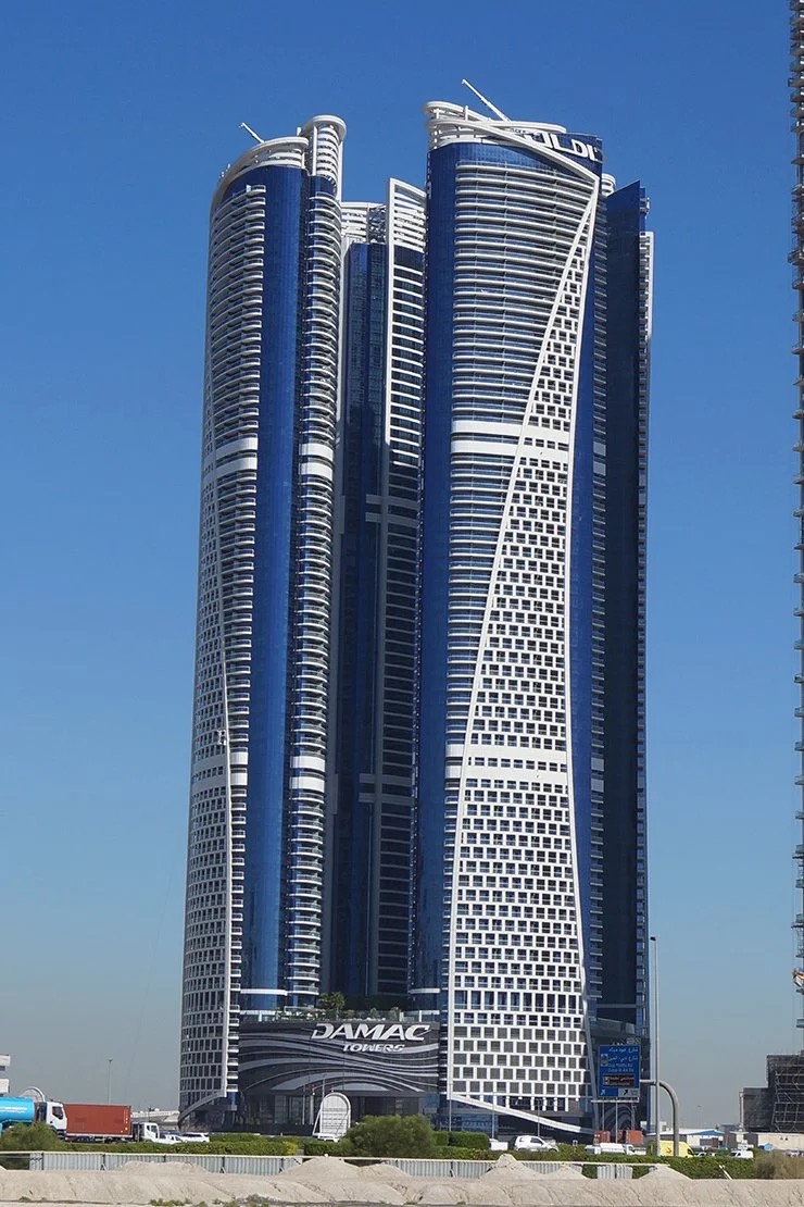 DISTRESS DEAL: 2-BR IN PARAMOUNT TOWER D — Mitchell's Commercial Real Estate
